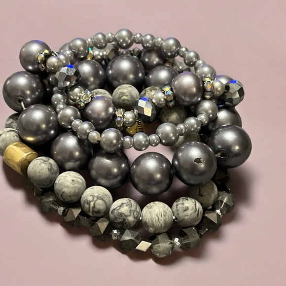 Beautiful Gray Bracelet Stack - Picture 3 of 3